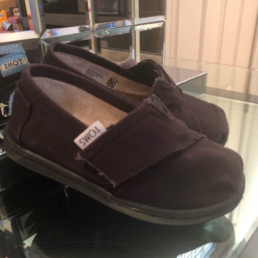 Black Toddler Toms.